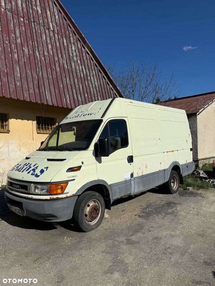 Iveco DAILY 35C - 3