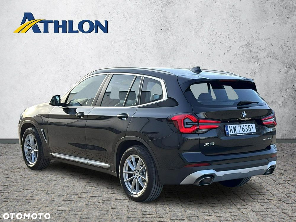 BMW X3 xDrive20i mHEV - 3