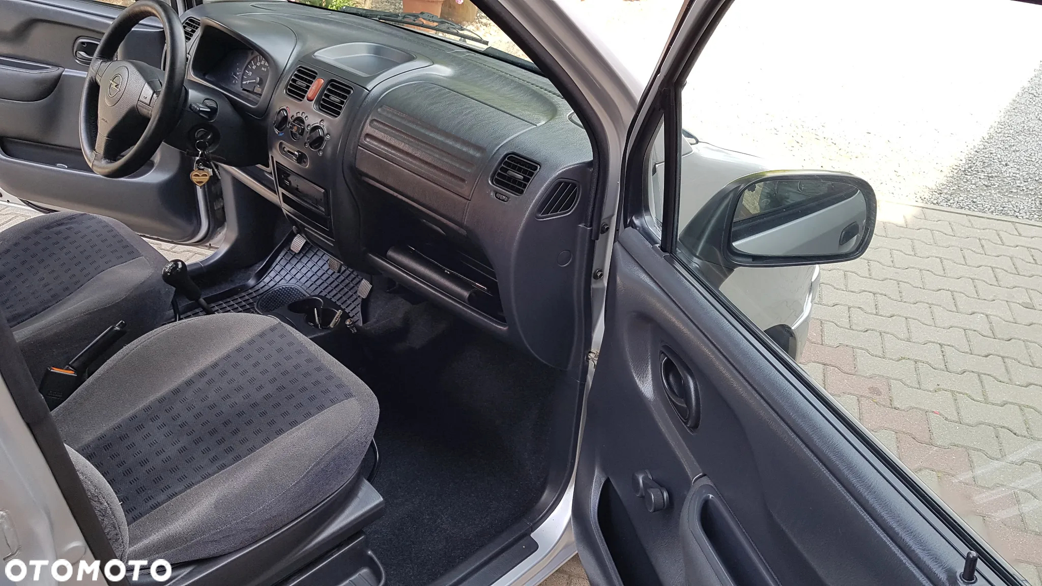 Opel Agila 1.2 Colour Edition - 21