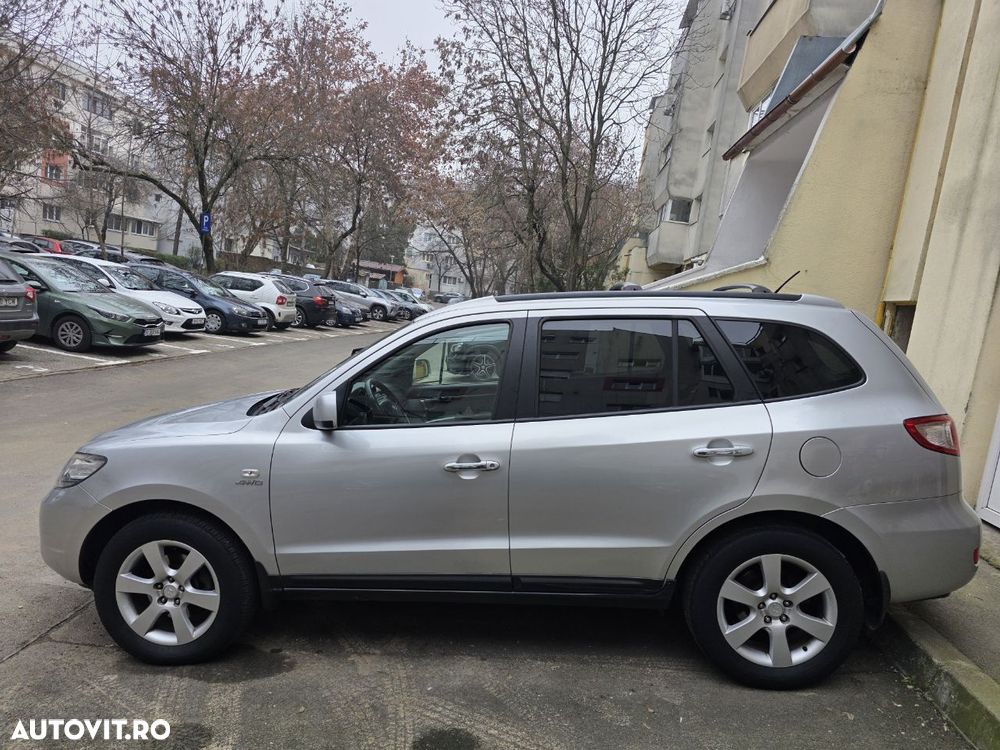 Hyundai Santa Fe 2.2 DSL VGT 5 SEATS 4WD - 8
