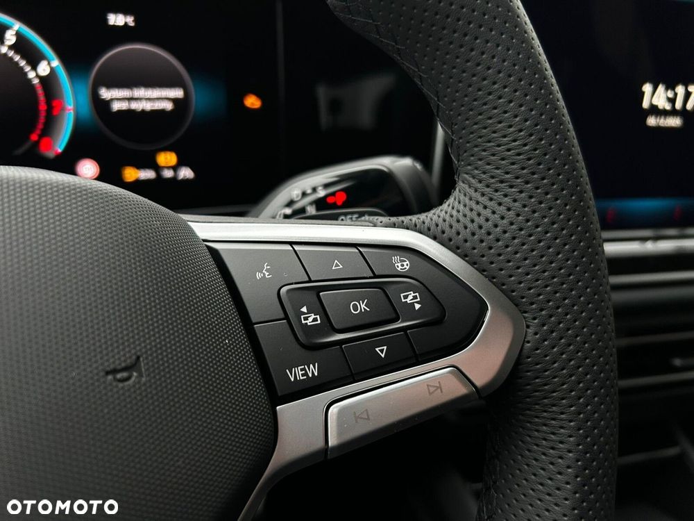 Volkswagen Tiguan - 11