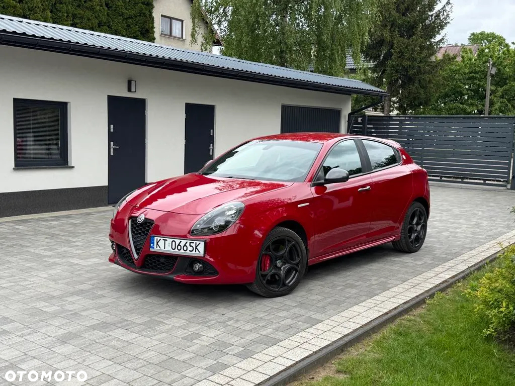 Alfa Romeo Giulietta 2.0 JTDM 16V Super - 2
