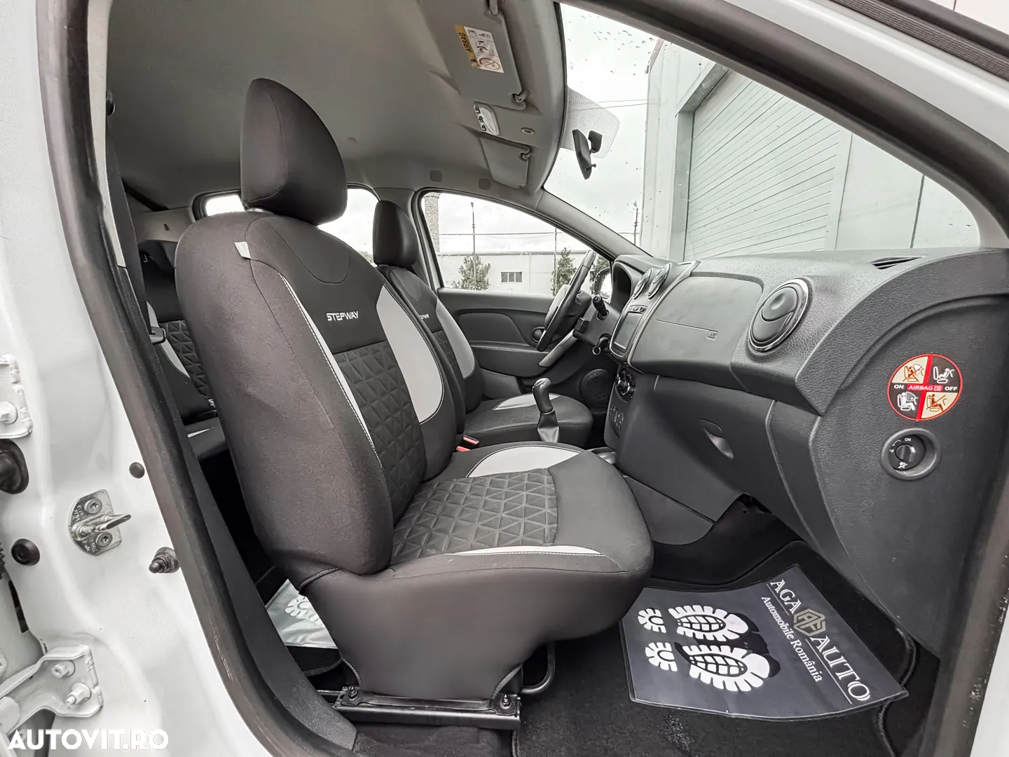 Dacia Sandero - 11