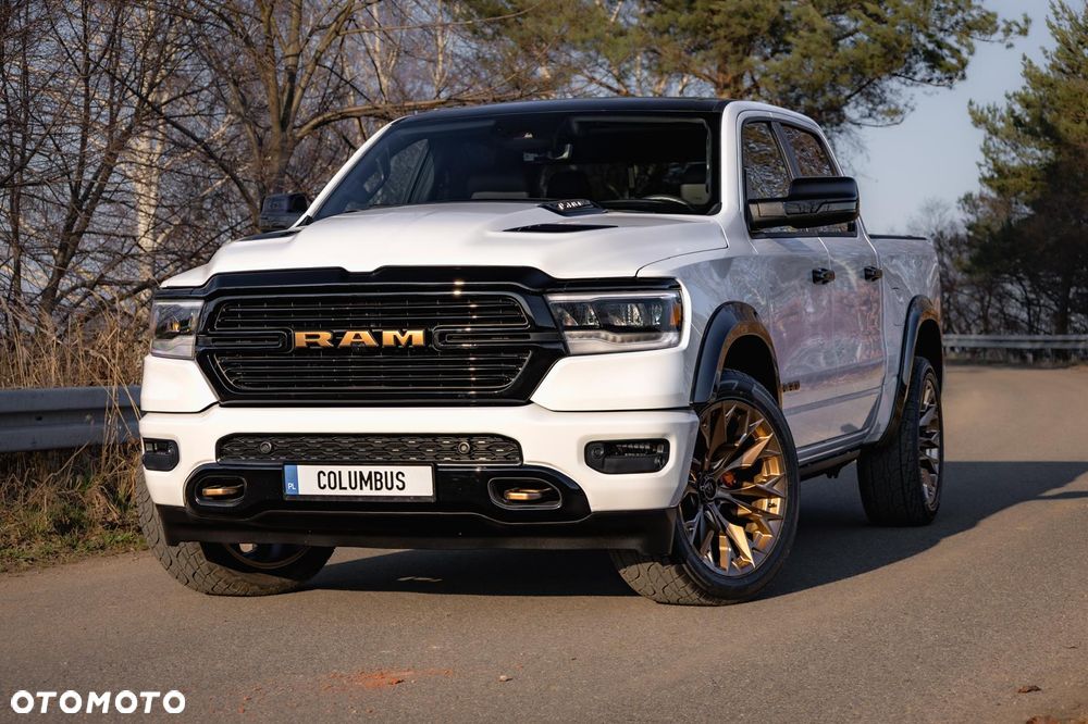 RAM 1500 Crew Cab Shortbed Bighorn - 17