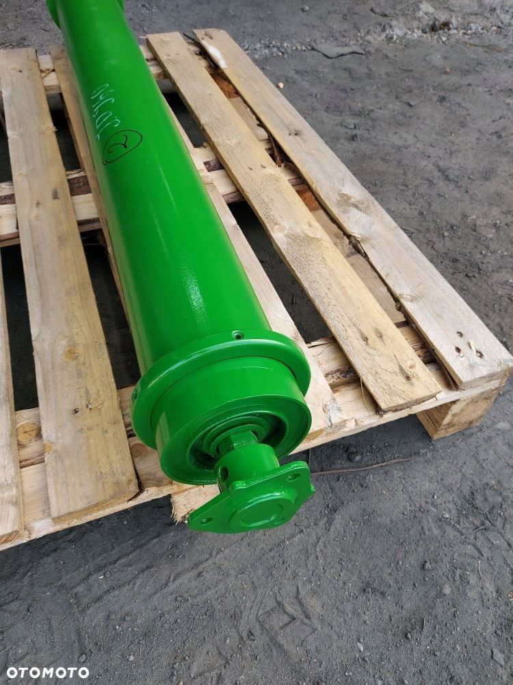 WAŁEK 130 CM ŚREDNICA 140 MM PRASA JOHN DEERE 960 - 2