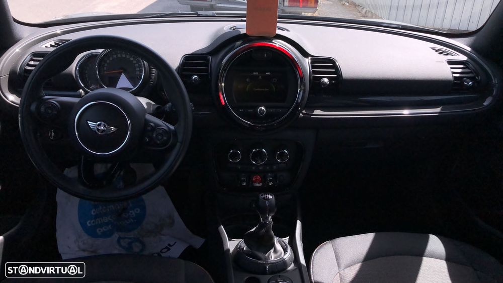 MINI Clubman One - 8