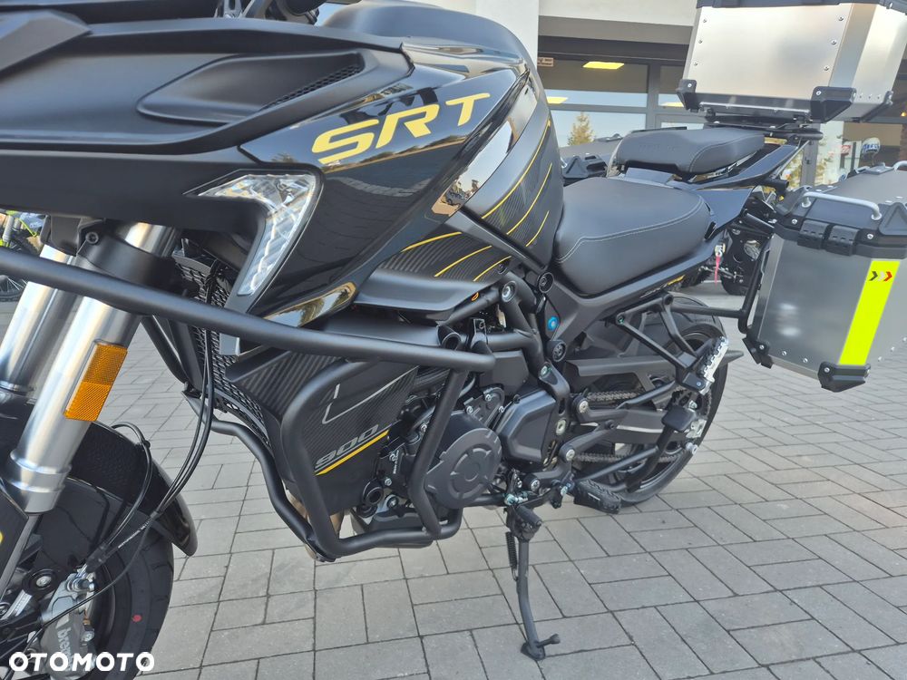 QJMOTOR SRT900S - 28