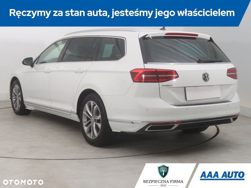 Volkswagen Passat Variant - 6