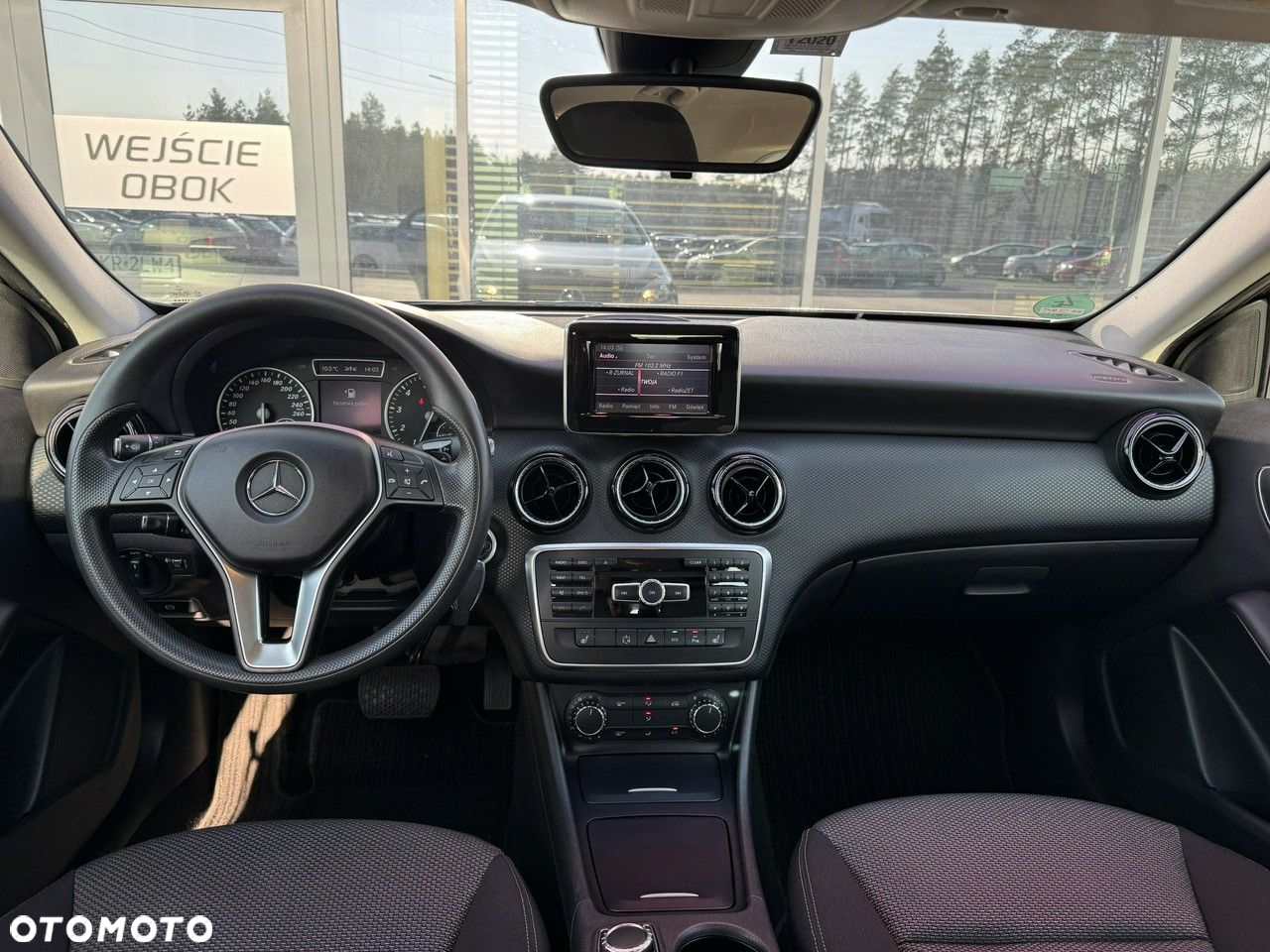 Mercedes-Benz Klasa A 180 (BlueEFFICIENCY) 7G-DCT Urban - 9