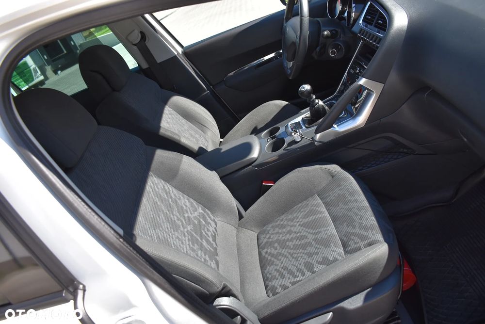Peugeot 3008 2.0 HDi Allure - 16