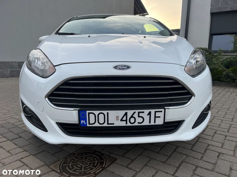 Ford Fiesta - 12