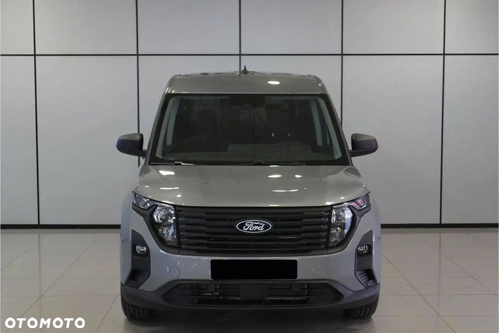 Ford Transit Courier - 3