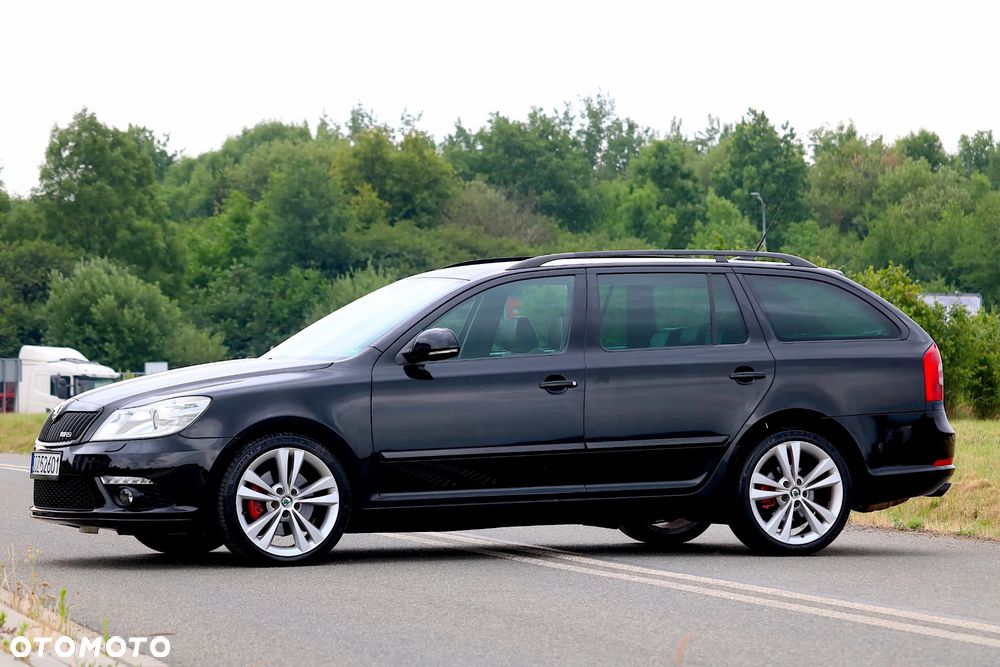 Skoda Octavia 2.0 TDI DPF RS DSG - 27