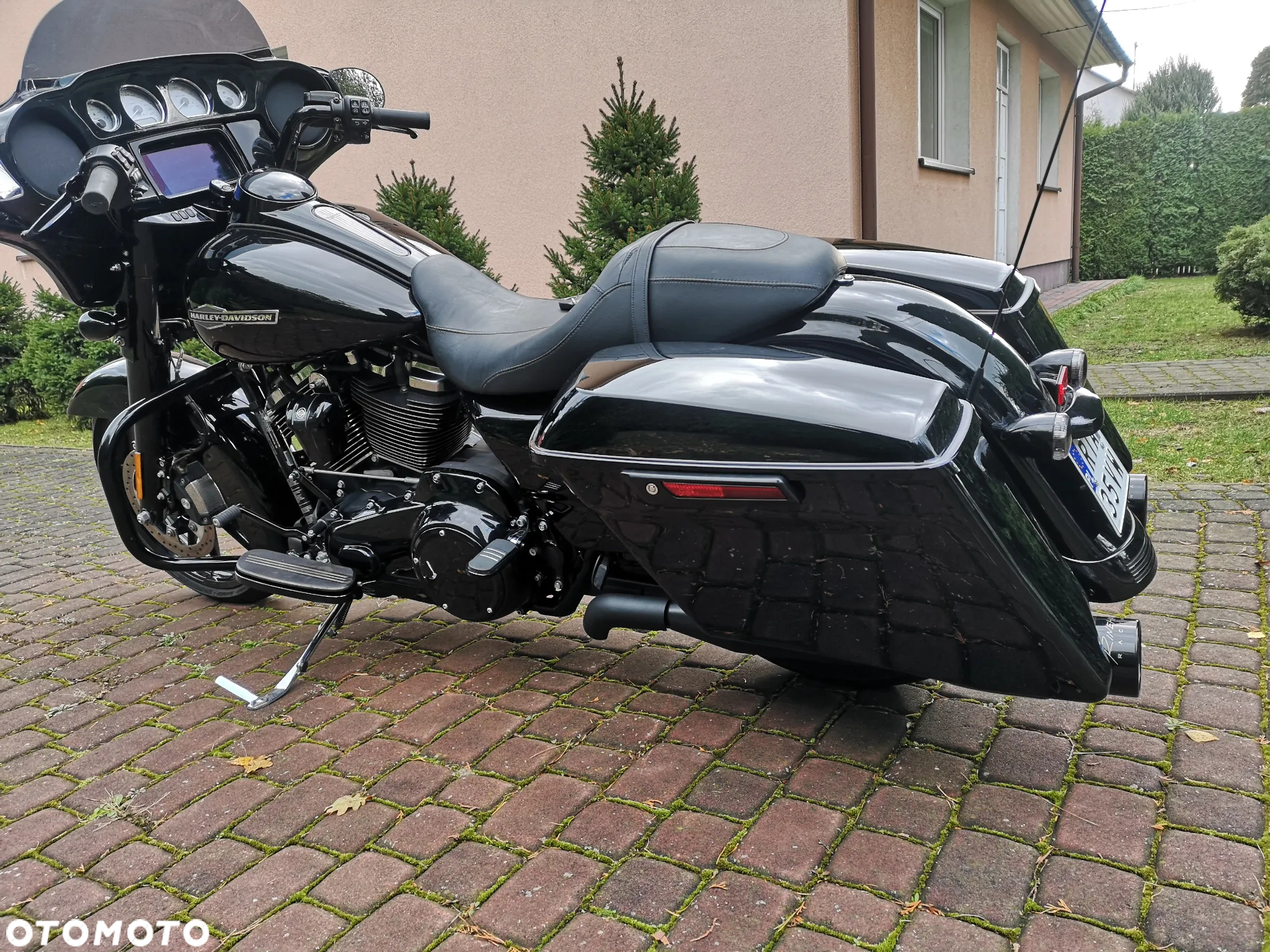 Harley-Davidson Touring Street Glide - 10