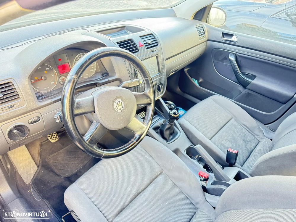 VW Golf - 3
