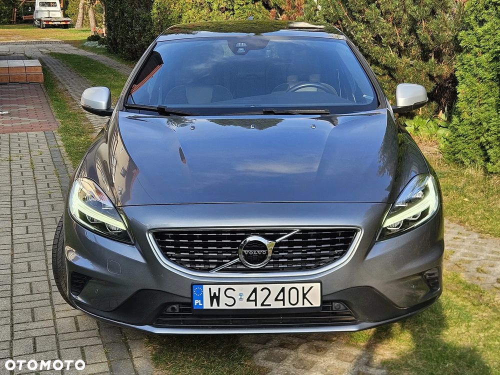 Volvo V40 T3 Drive-E R-Design Momentum - 2