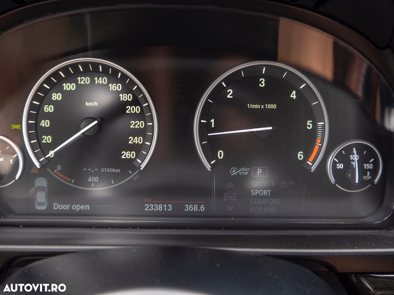 BMW Seria 5 535d xDrive AT - 11