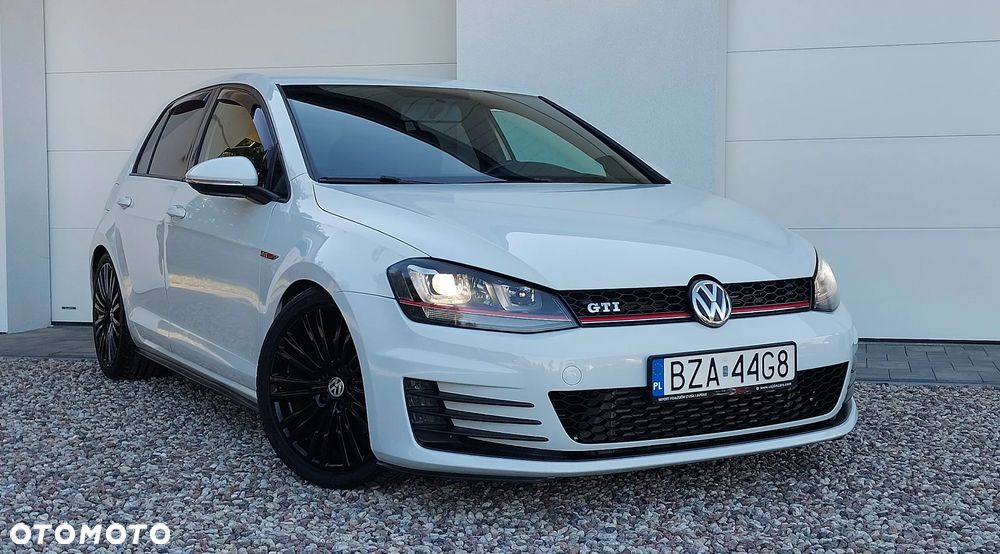 Volkswagen Golf 2.0 TSI BMT GTI DSG - 1