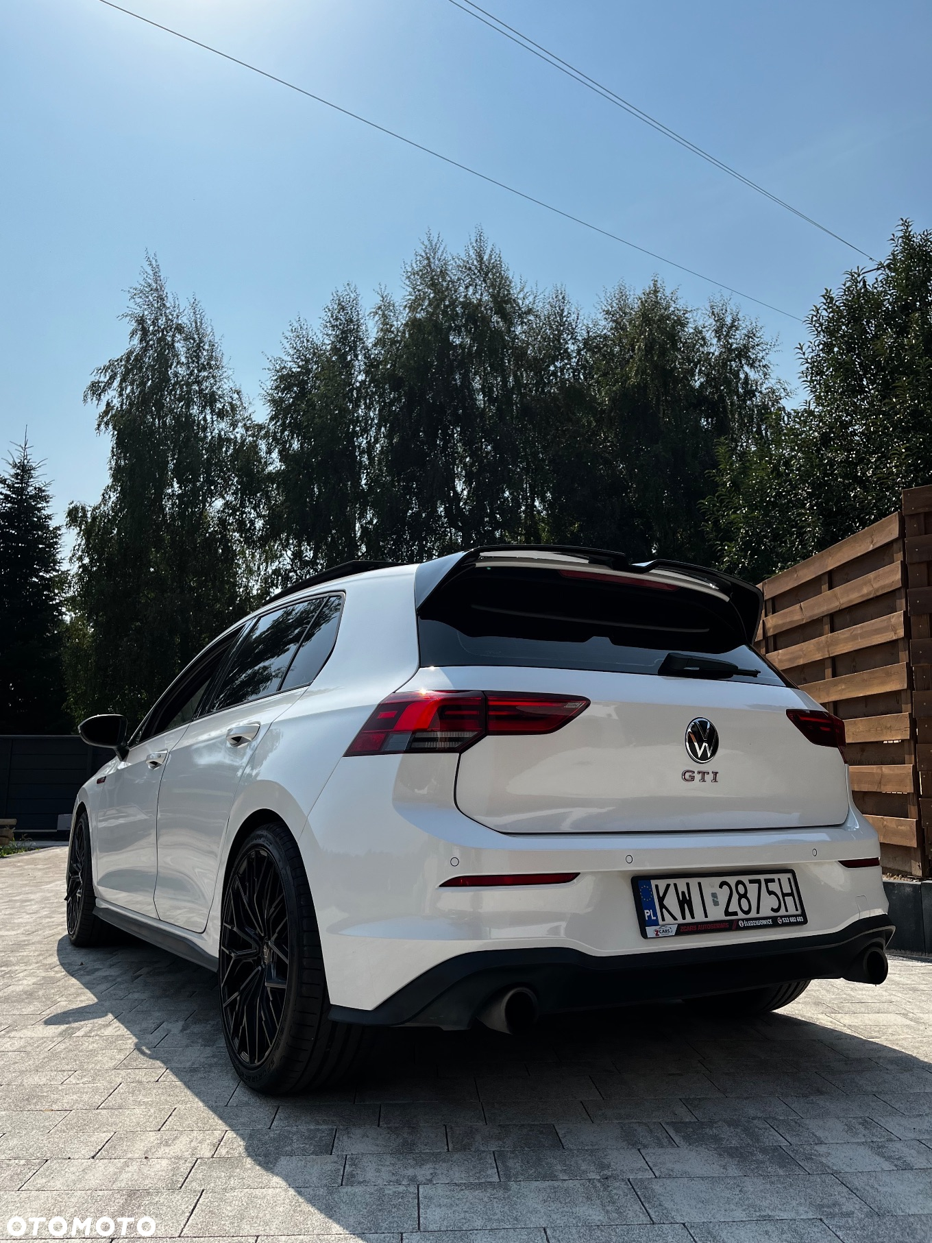 Volkswagen Golf 2.0 TSI OPF GTI - 2