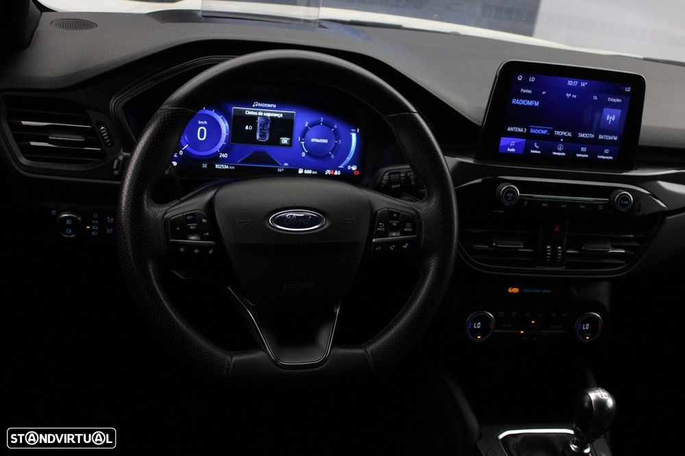 Ford Kuga 1.5 TDCi EcoBlue ST-Line - 36