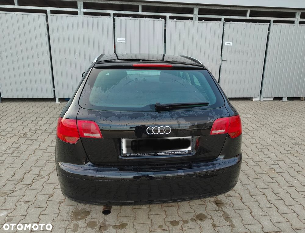 Audi A3 Sportback - 16