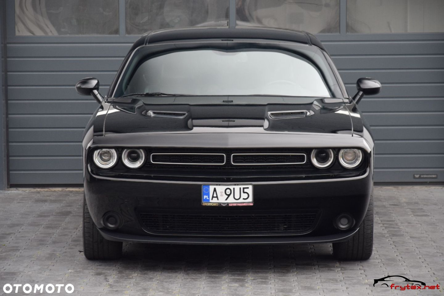 Dodge Challenger - 5