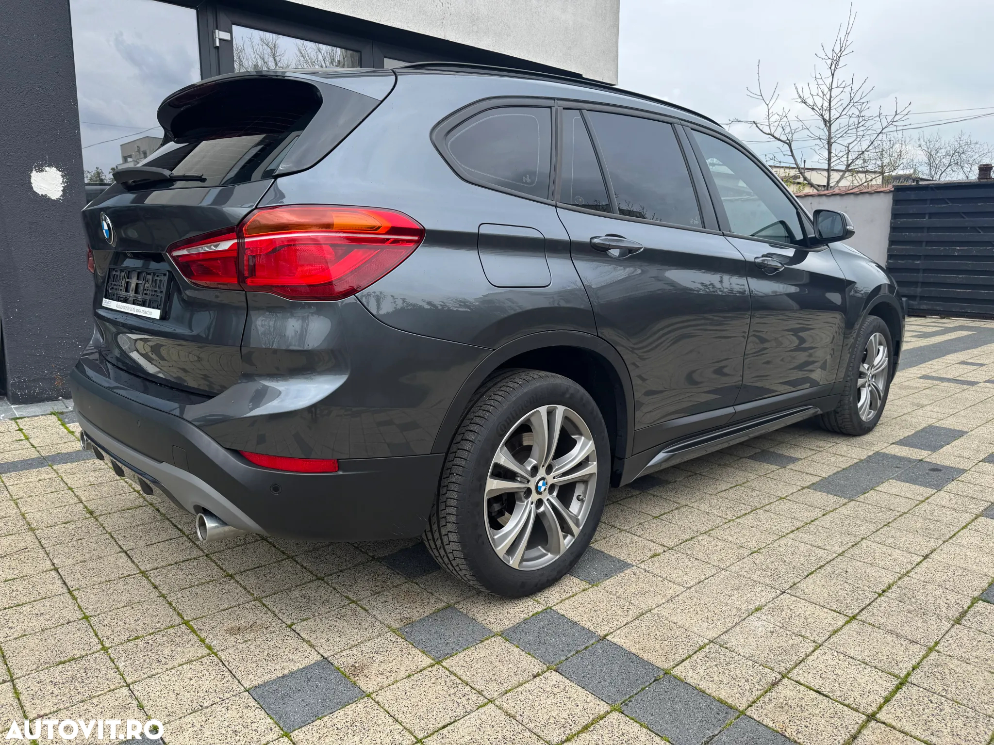 BMW X1 xDrive20d Aut. Sport Line - 8