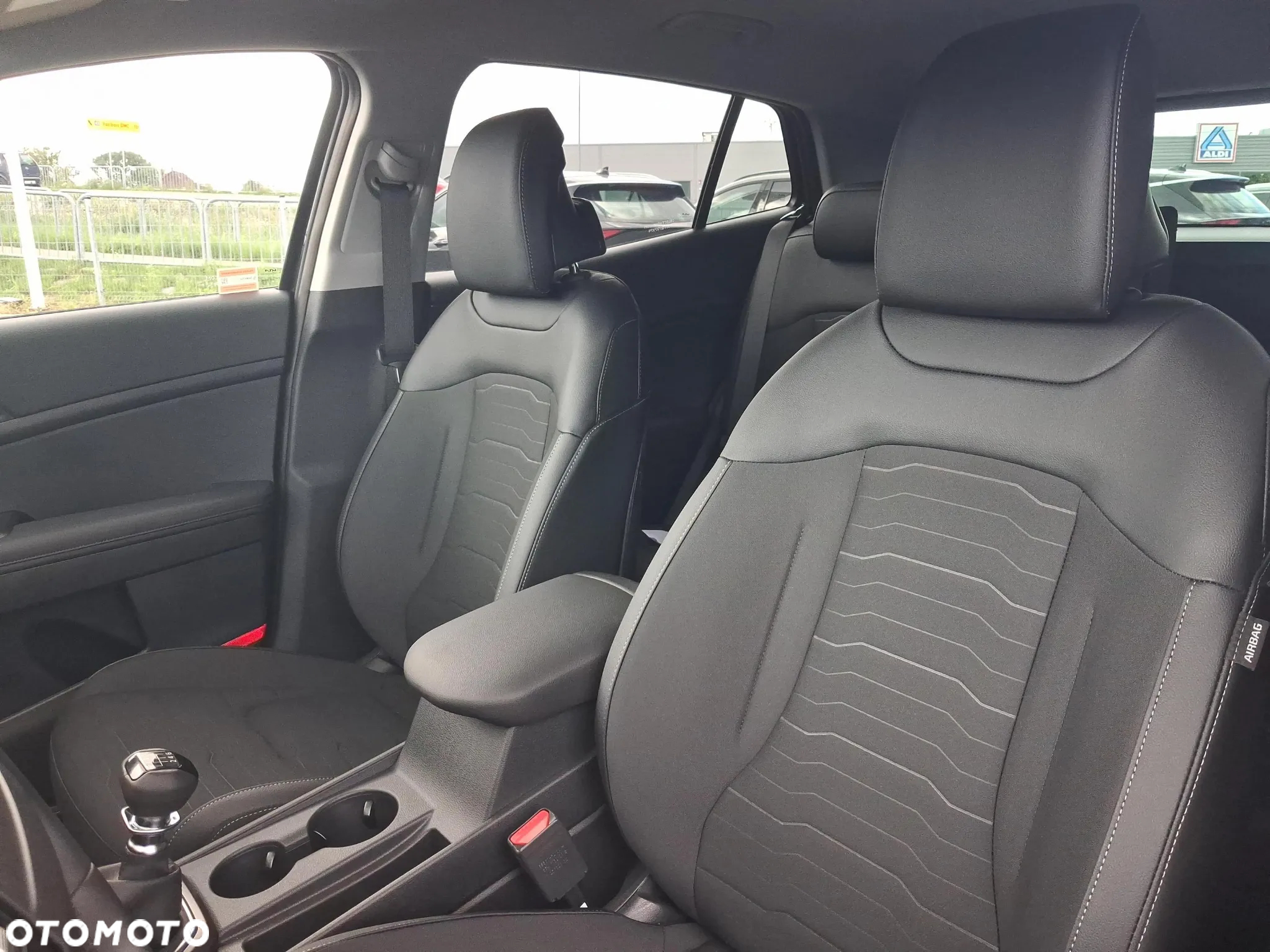 Kia Sportage 1.6 T-GDI L 2WD - 11