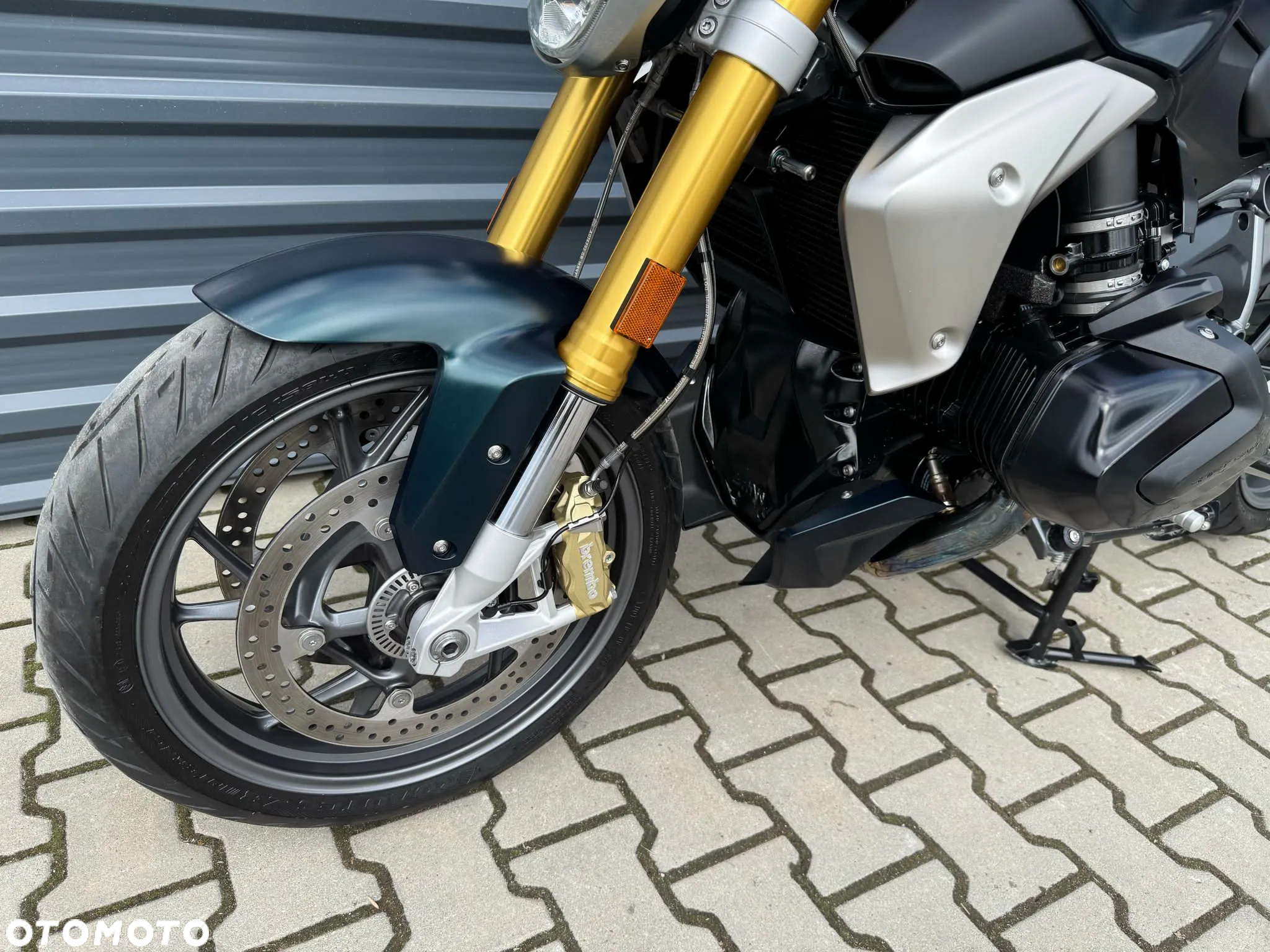 BMW R - 15