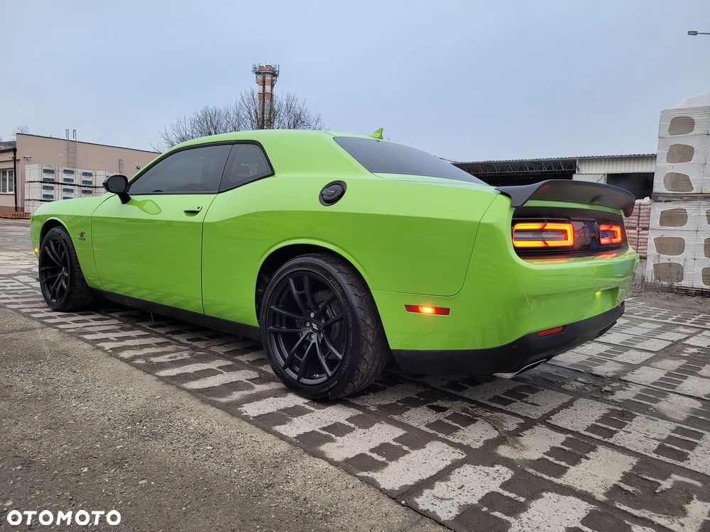 Dodge Challenger Automatik R/T Plus Scat Pack - 4