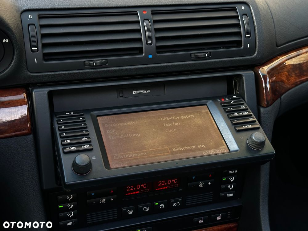 BMW Seria 7 735i - 21
