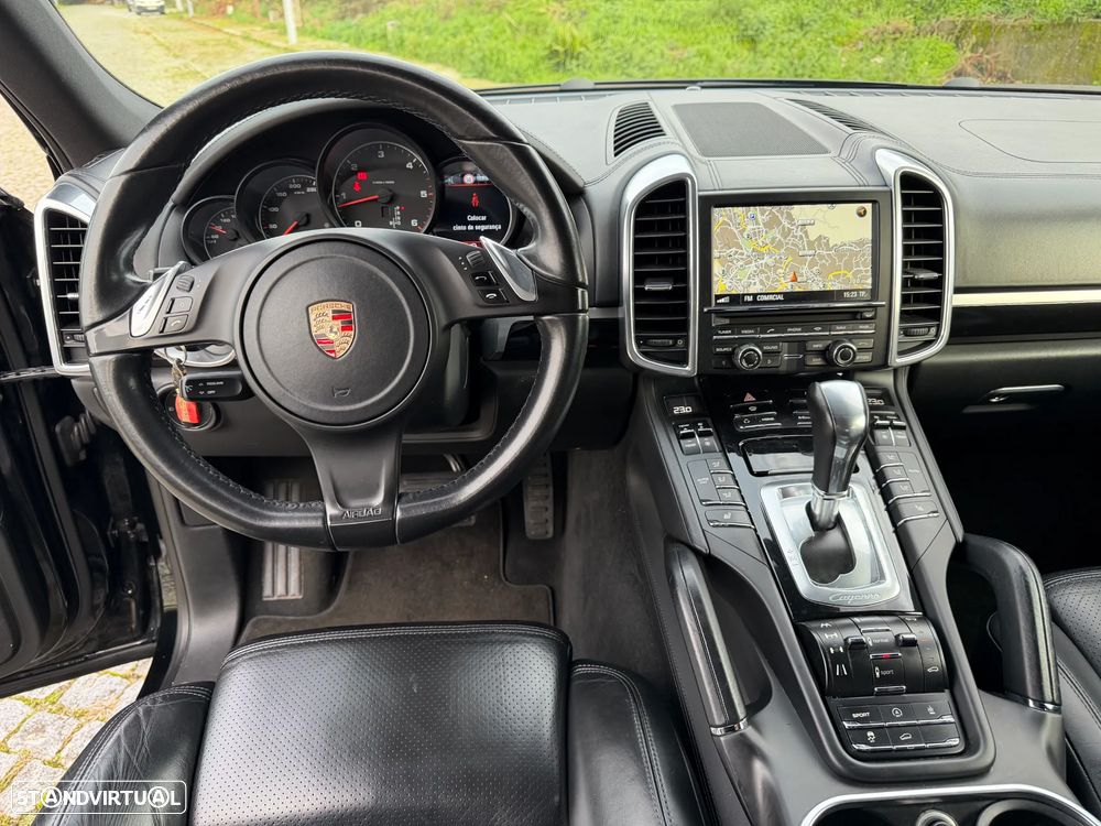 Porsche Cayenne Tiptronic S - 6