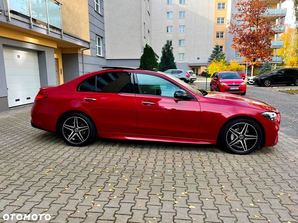 Mercedes-Benz C-Class 2024 photo 4