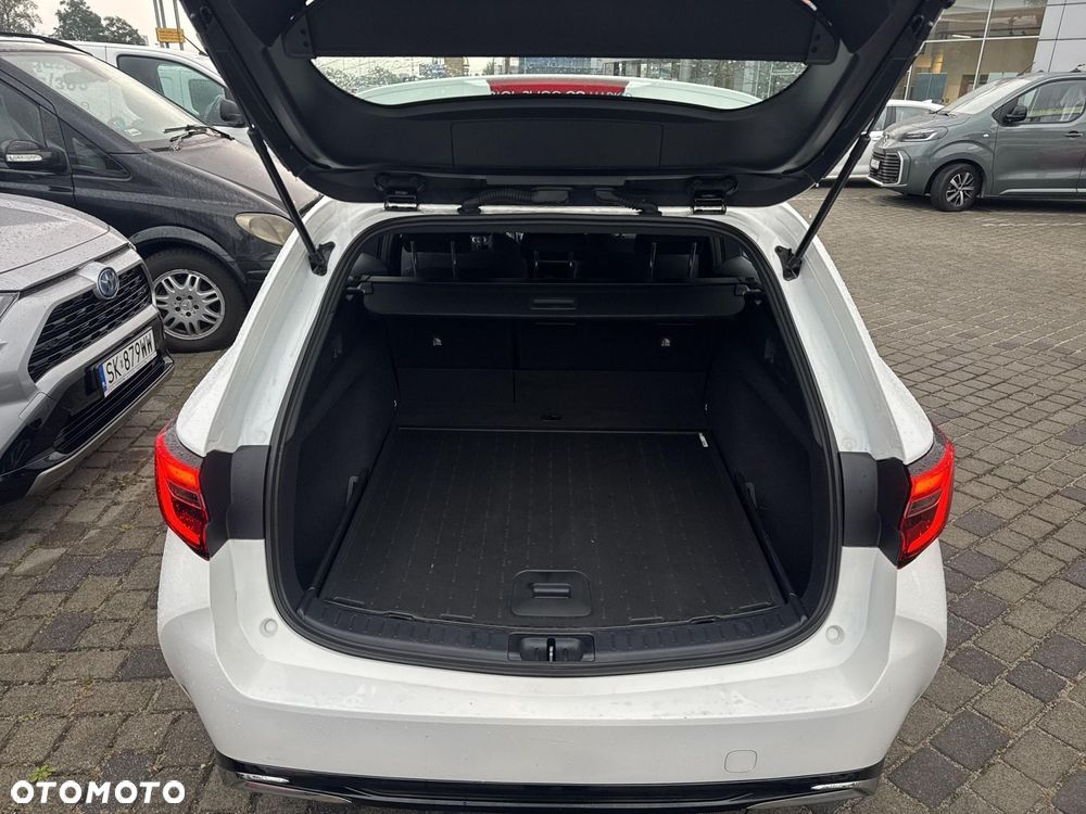 Toyota Corolla 1.8 Hybrid Comfort - 10