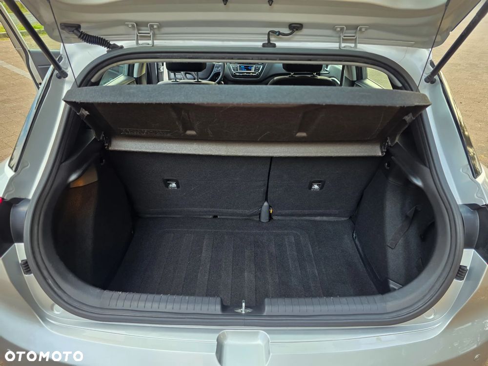Hyundai i20 1.2 BlueDrive Classic - 15
