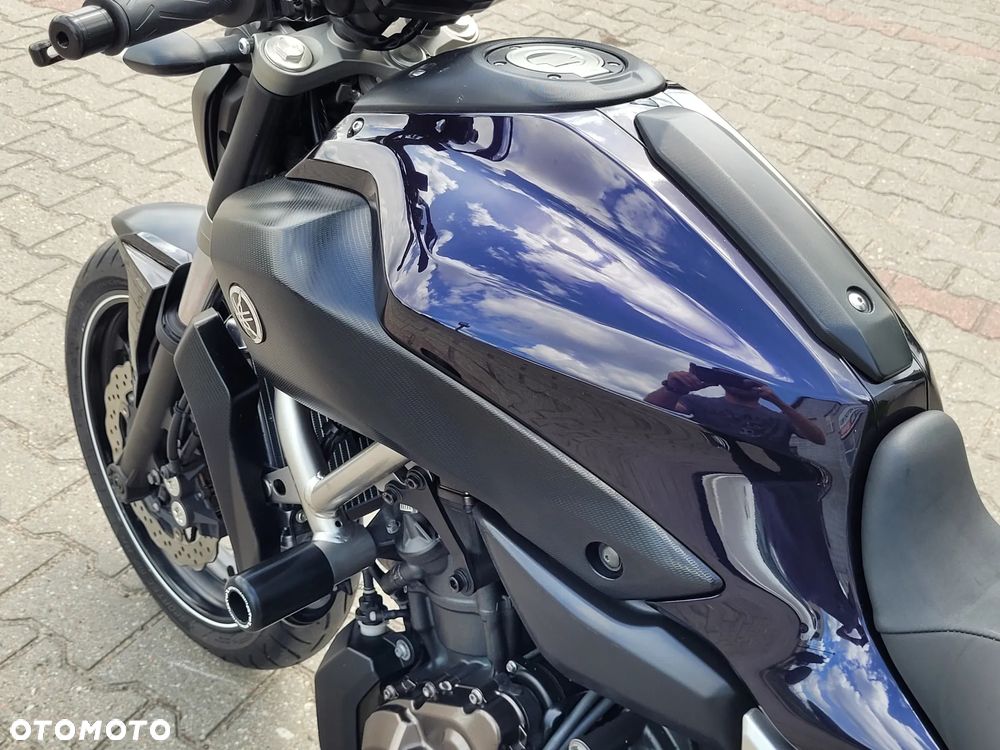 Yamaha MT - 16