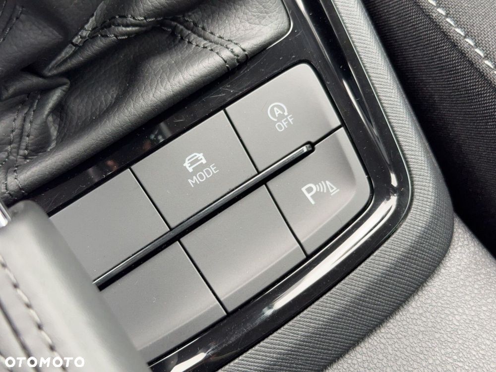 Skoda Kamiq 1.0 TSI Selection DSG - 27