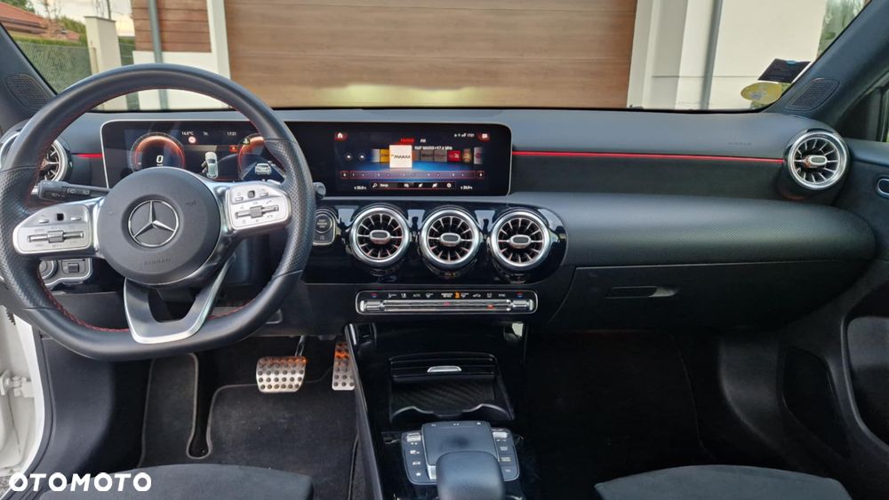 Mercedes-Benz Klasa A 200 d 4Matic 8G-DCT AMG Line - 9