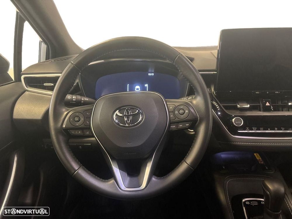 Toyota Corolla Touring Sports - 10