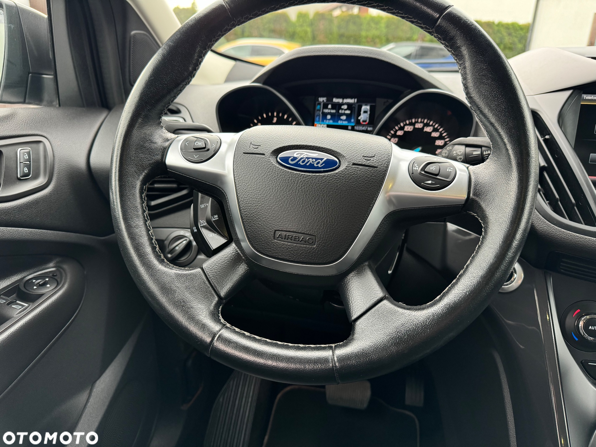 Ford Kuga 2.0 TDCi 4x4 Individual - 31
