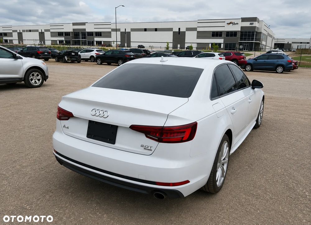 Audi A4 Limousine 2.0 TFSI Quattro Design S tronic - 3