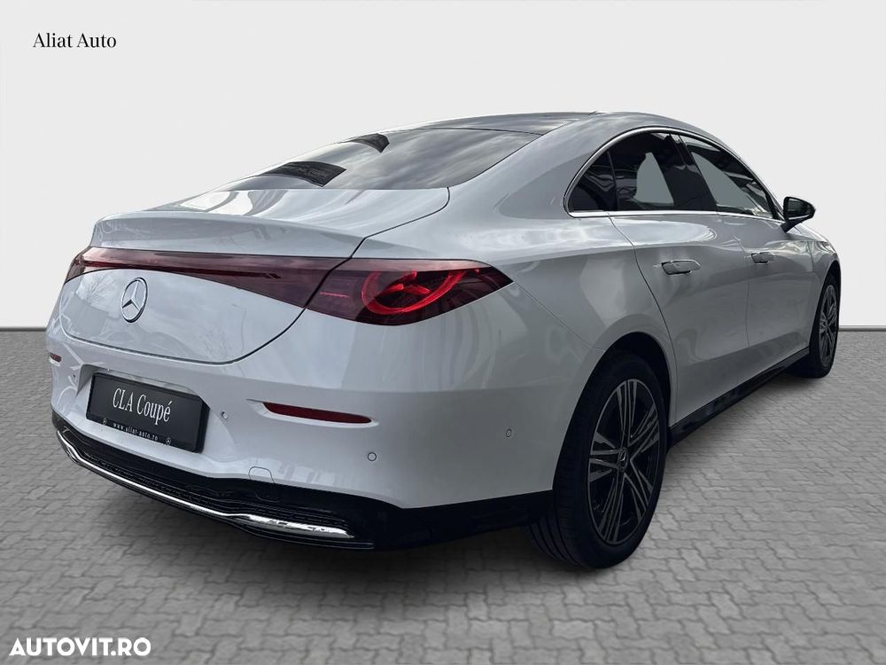 Mercedes-Benz CLA - 4