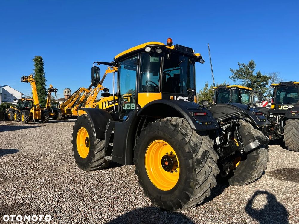 JCB Fastrac 4220 - 3