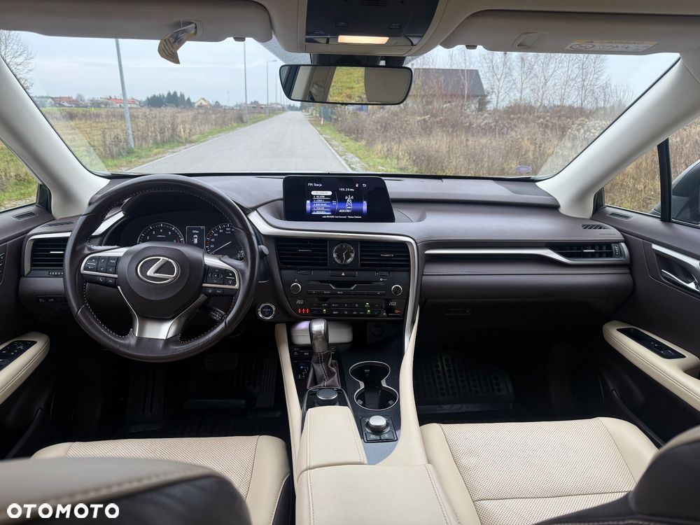 Lexus RX 450h (hybrid) - 38