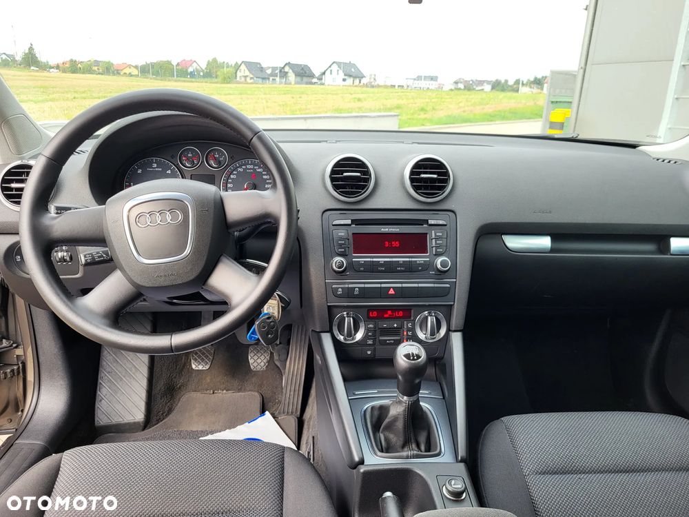 Audi A3 Sportback - 11