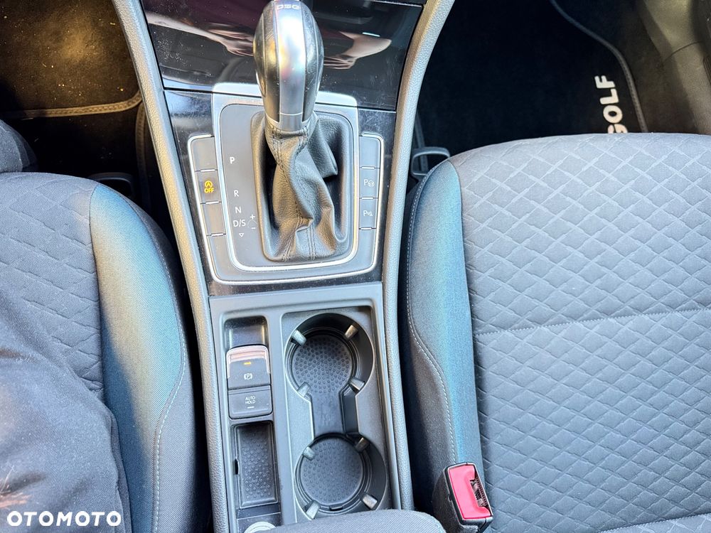 Volkswagen Golf 1.6 TDI SCR DSG IQ.DRIVE - 36