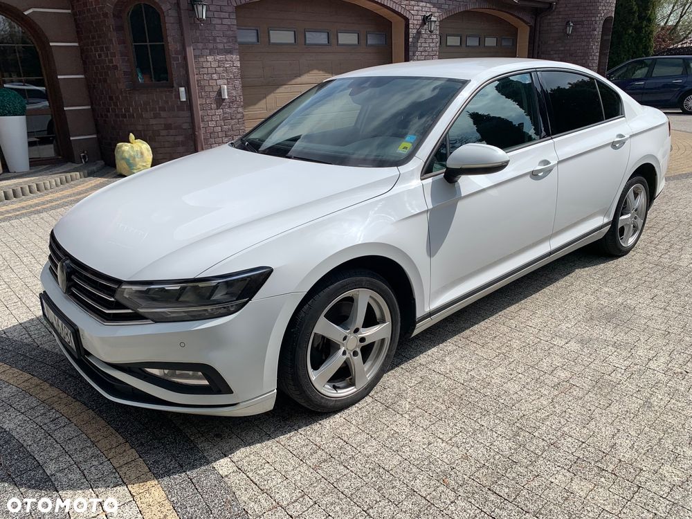 Volkswagen Passat 2.0 TDI EVO Elegance - 15