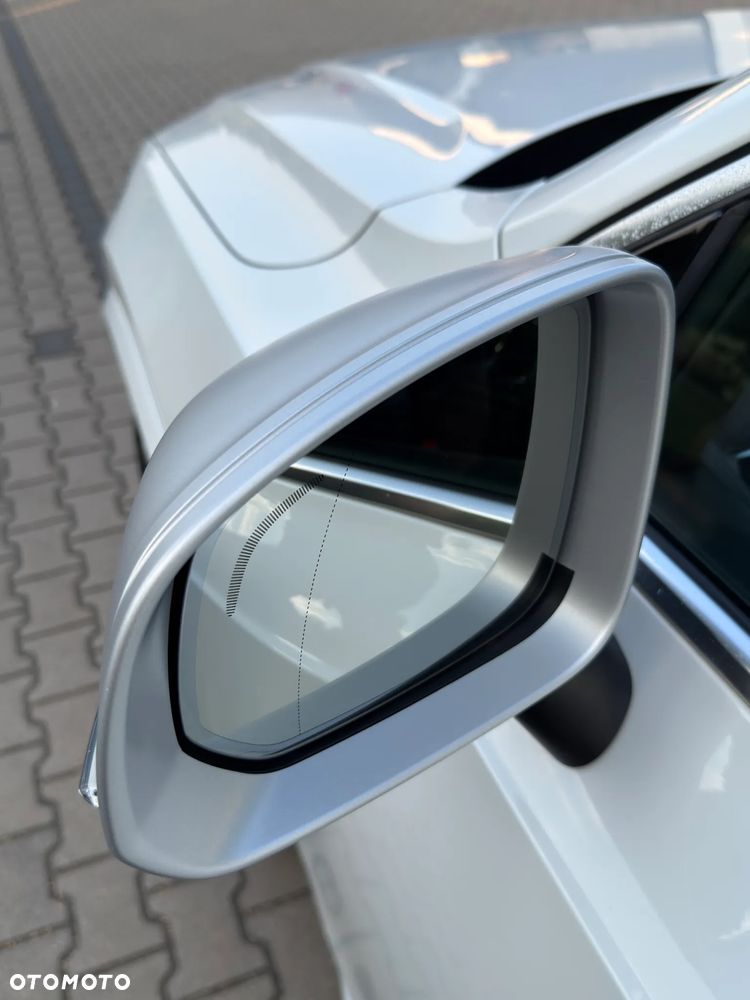 Volvo XC 90 D5 AWD Geartronic RDesign - 14