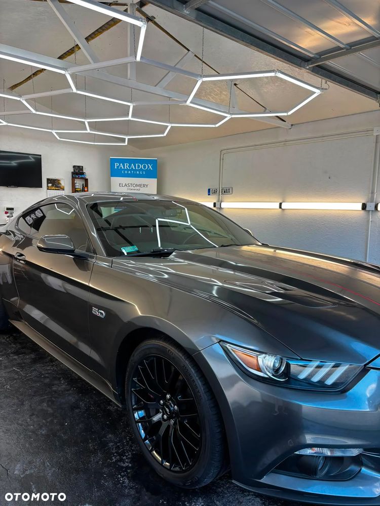 Ford Mustang - 15