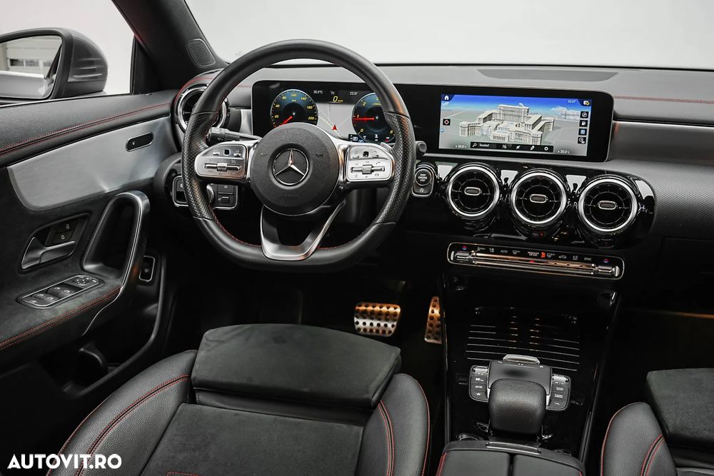 Mercedes-Benz CLA 180 d 7G-DCT AMG Line - 13